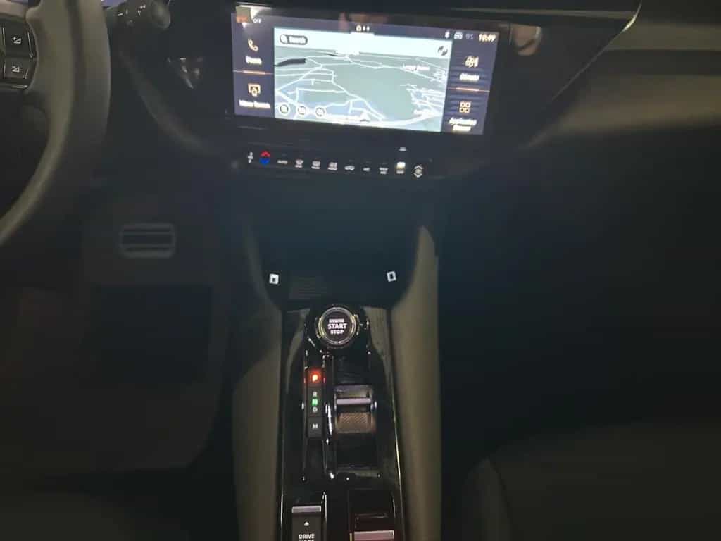 Alfa Romeo Junior 1.2 Ibrida Speciale MASSAGE LED KAMERA SH 01/2026-photo-15