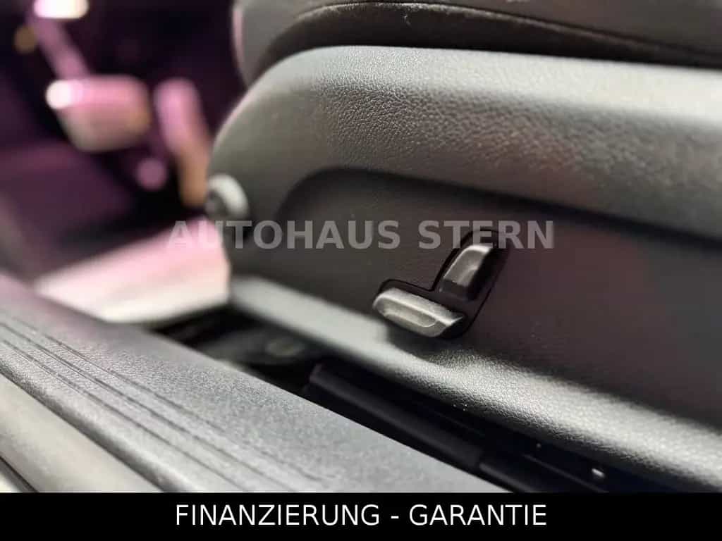 Mercedes-Benz E-Class 300 Coupe AMG Line 360°CAM Standhzg 8fach Spur 01/2018-photo-14