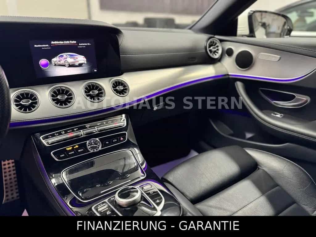 Mercedes-Benz E-Class 300 Coupe AMG Line 360°CAM Standhzg 8fach Spur 01/2018-photo-17