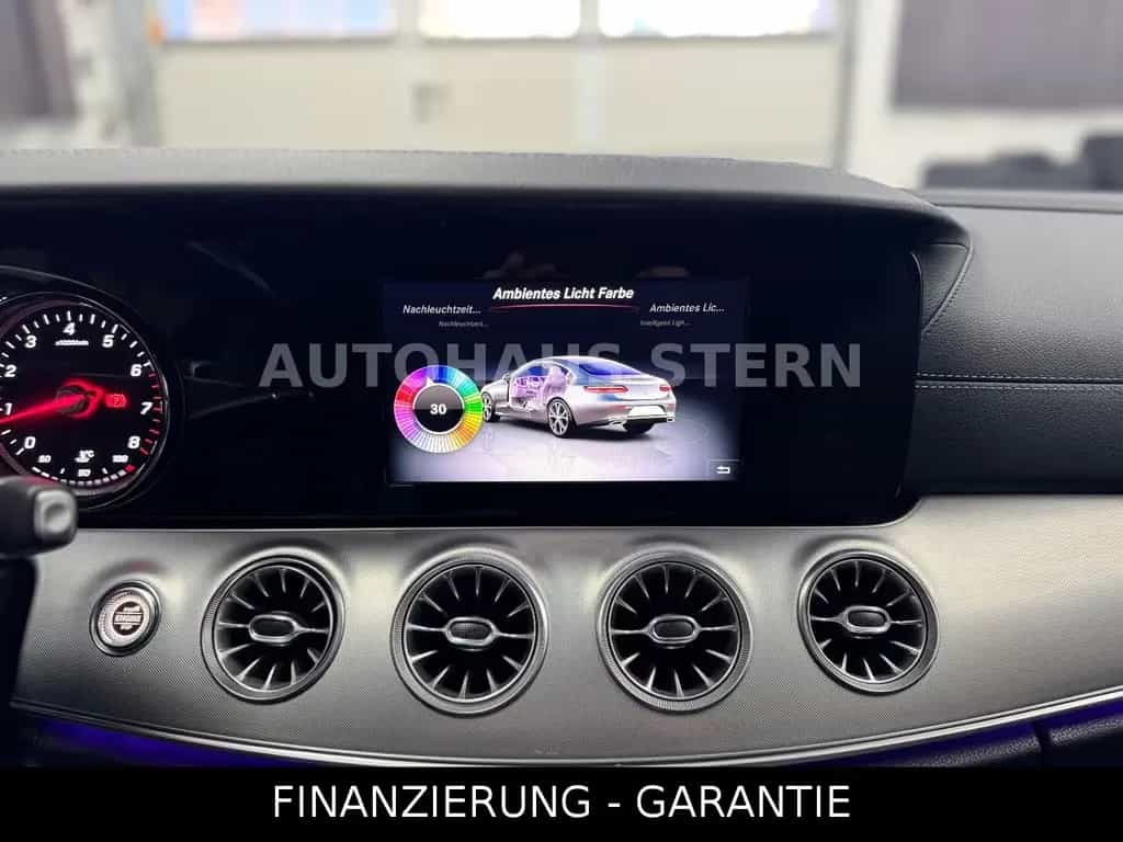 Mercedes-Benz E-Class 300 Coupe AMG Line 360°CAM Standhzg 8fach Spur 01/2018-photo-24