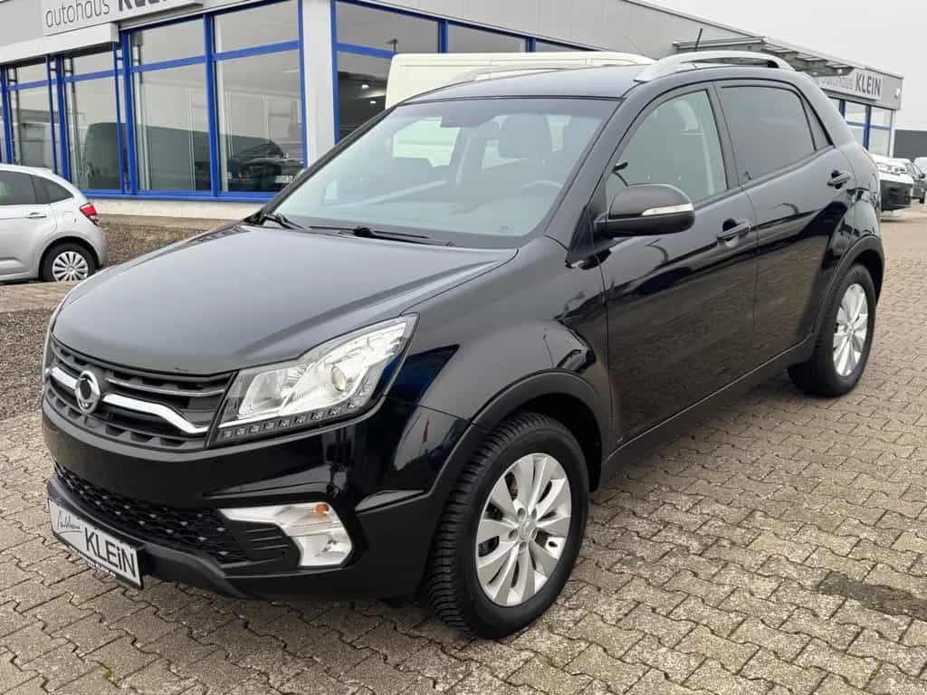 Ssangyong Korando QUARZ 4x2 *KAMERA*PDC*SHZ*AUTOMATIK*NAVI 01/2018-photo-1