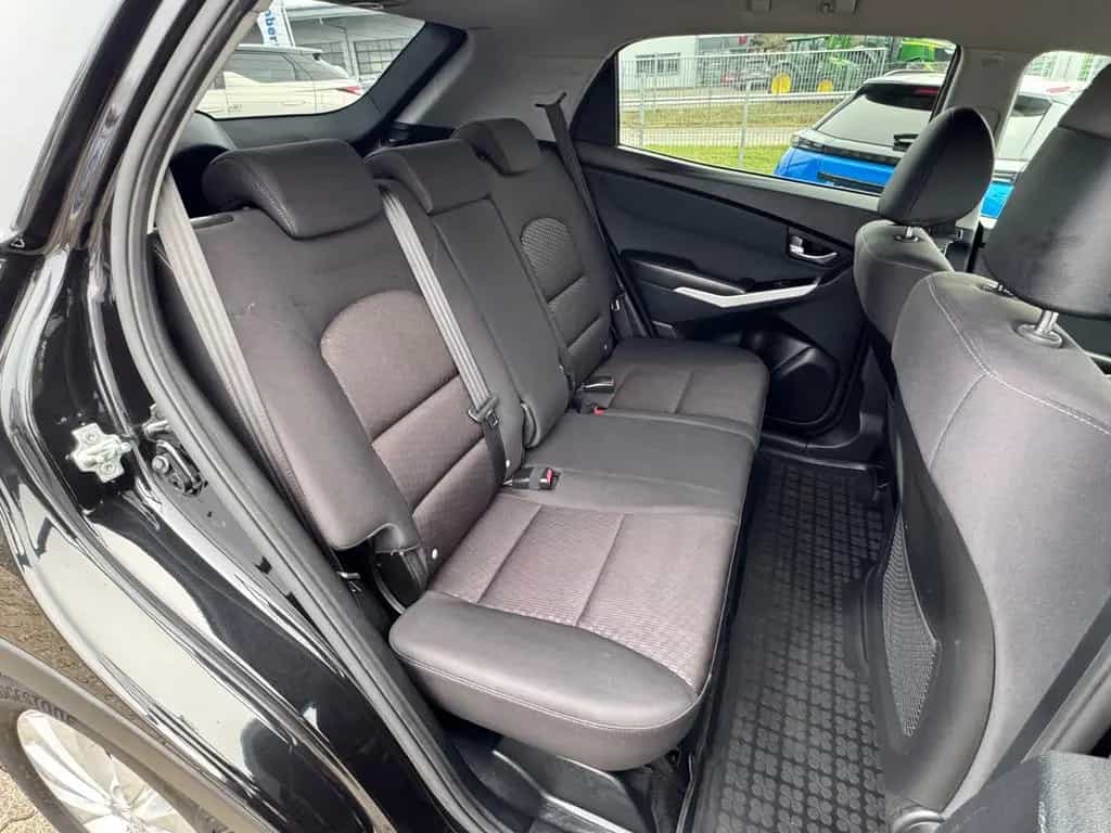 Ssangyong Korando QUARZ 4x2 *KAMERA*PDC*SHZ*AUTOMATIK*NAVI 01/2018-photo-13