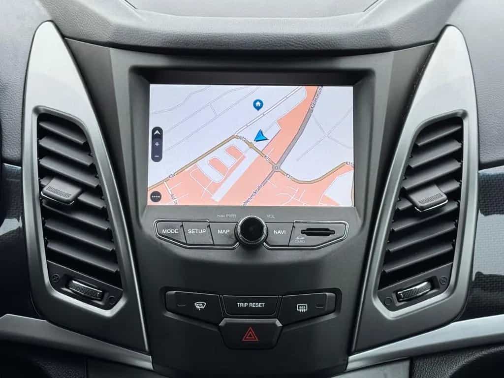 Ssangyong Korando QUARZ 4x2 *KAMERA*PDC*SHZ*AUTOMATIK*NAVI 01/2018-photo-19