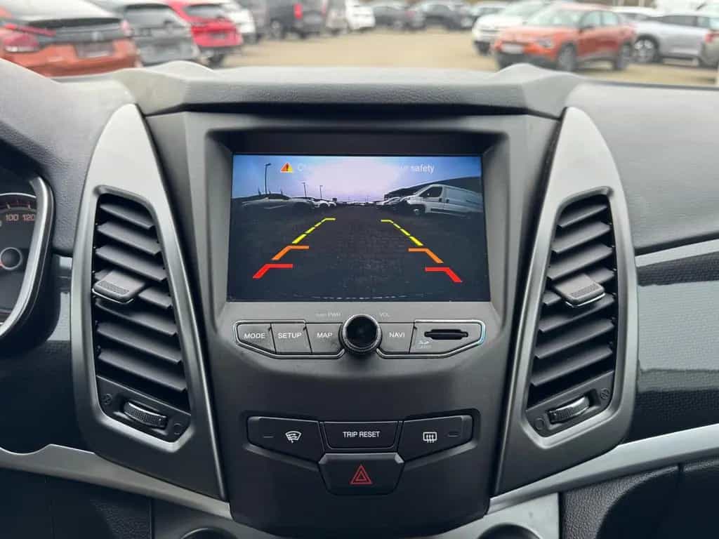 Ssangyong Korando QUARZ 4x2 *KAMERA*PDC*SHZ*AUTOMATIK*NAVI 01/2018-photo-22