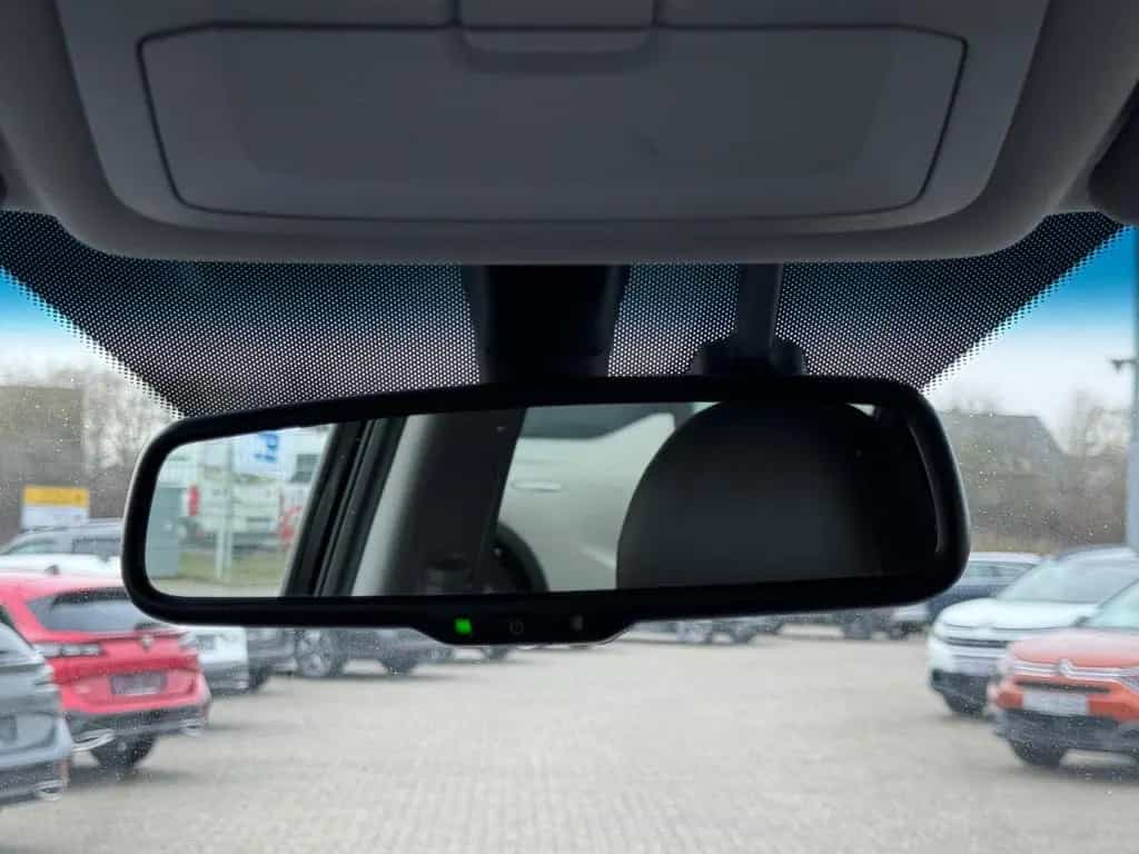 Ssangyong Korando QUARZ 4x2 *KAMERA*PDC*SHZ*AUTOMATIK*NAVI 01/2018-photo-23