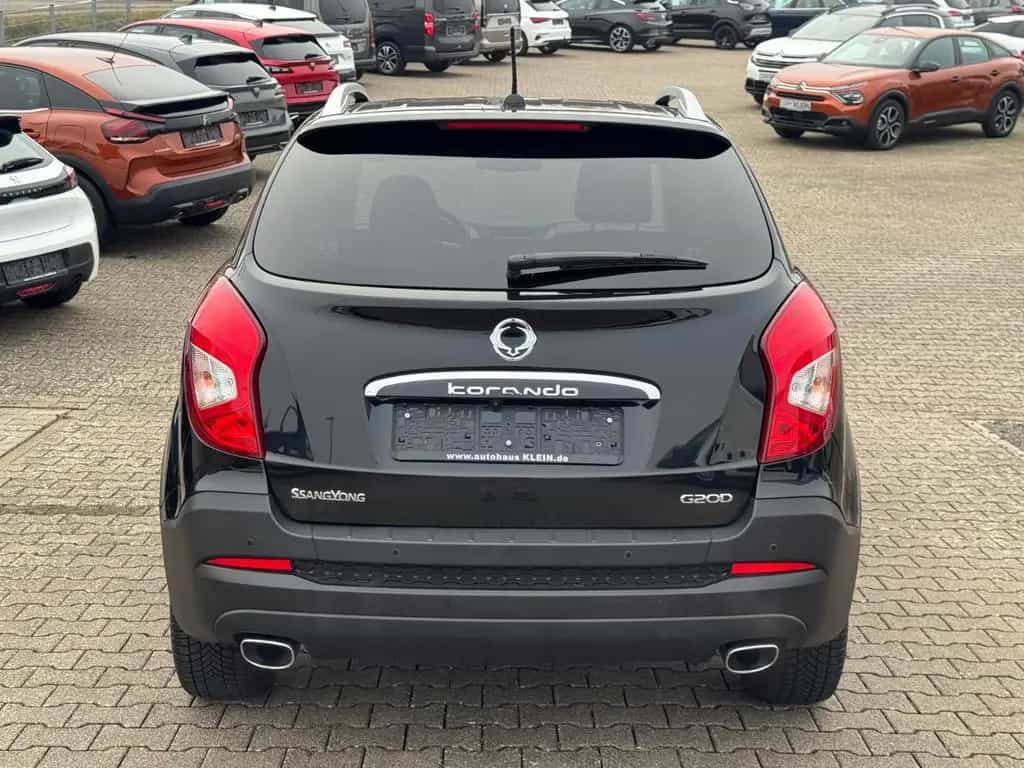 Ssangyong Korando QUARZ 4x2 *KAMERA*PDC*SHZ*AUTOMATIK*NAVI 01/2018-photo-4