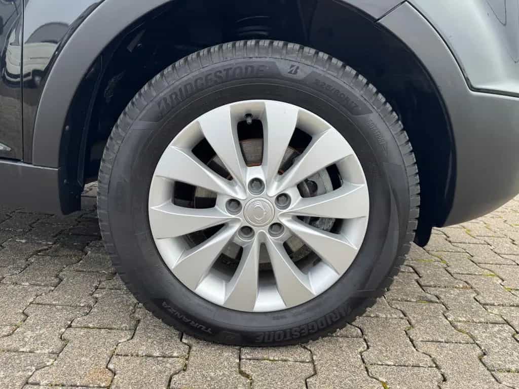 Ssangyong Korando QUARZ 4x2 *KAMERA*PDC*SHZ*AUTOMATIK*NAVI 01/2018-photo-9