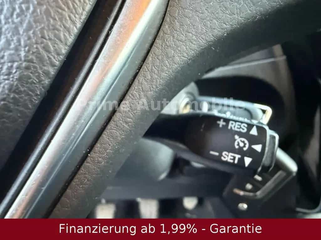 Toyota Auris Edition-S+*TÜV NEU*VOLL AUSSTATTUNG* 02/2017-photo-11