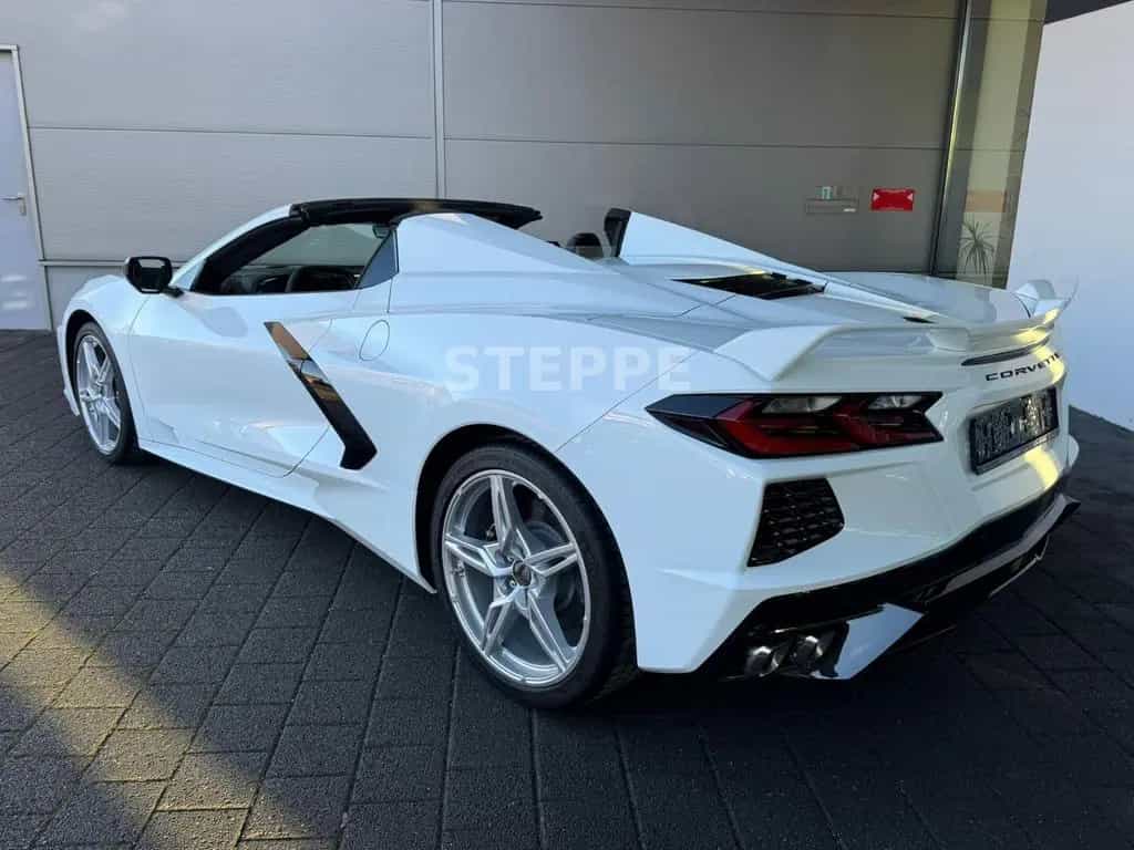 Corvette C8 Stingray Convertible 3LT EU-Modell Frontlift 08/2025-photo-1