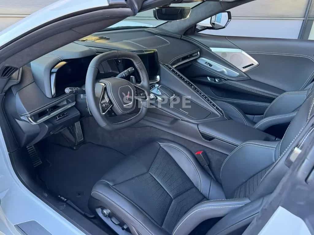Corvette C8 Stingray Convertible 3LT EU-Modell Frontlift 08/2025-photo-4