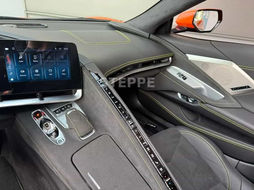 Corvette C8 Stingray Convertible 3LT EU-Modell Frontlift 08/2025-photo-11