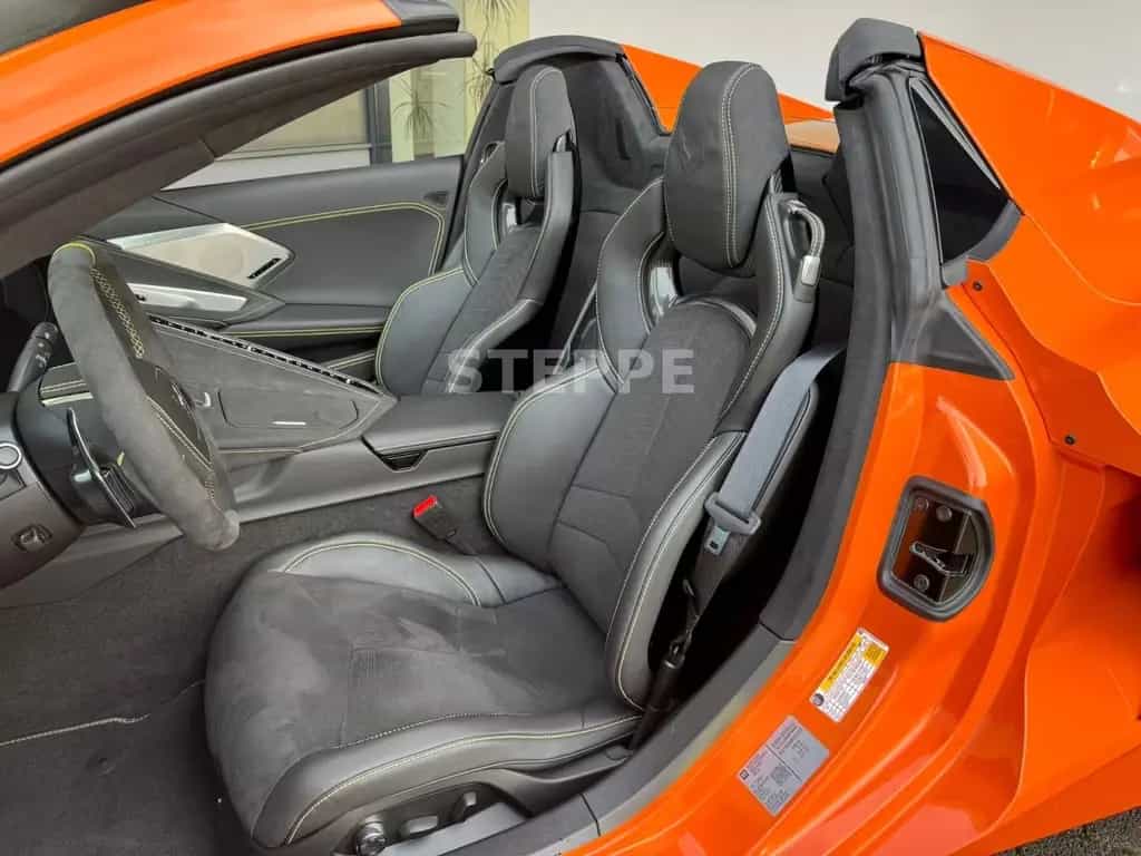 Corvette C8 Stingray Convertible 3LT EU-Modell Frontlift 08/2025-photo-7