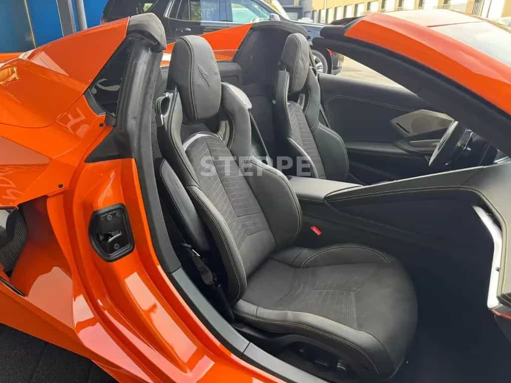 Corvette C8 Stingray Convertible 3LT EU-Modell Frontlift 08/2025-photo-8