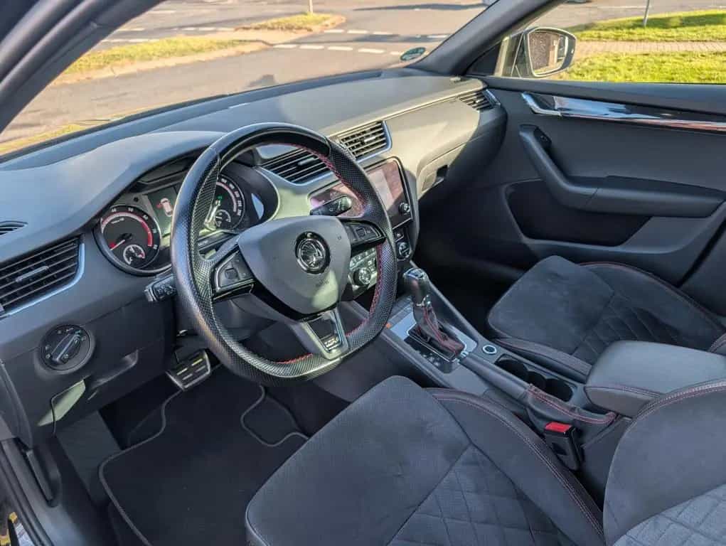 Skoda Octavia Combi RS 245*1-HAND*PDC*TEMPOMAT*XENON ! 03/2019-photo-15