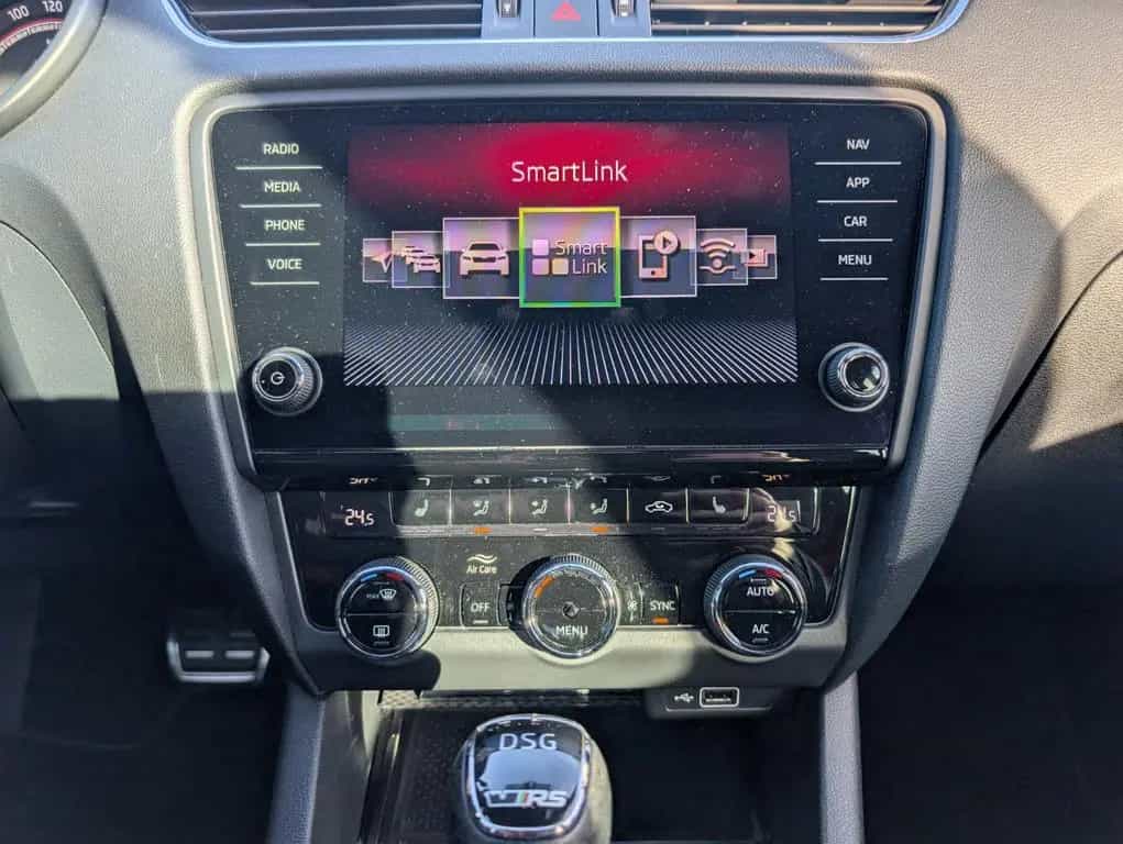 Skoda Octavia Combi RS 245*1-HAND*PDC*TEMPOMAT*XENON ! 03/2019-photo-24