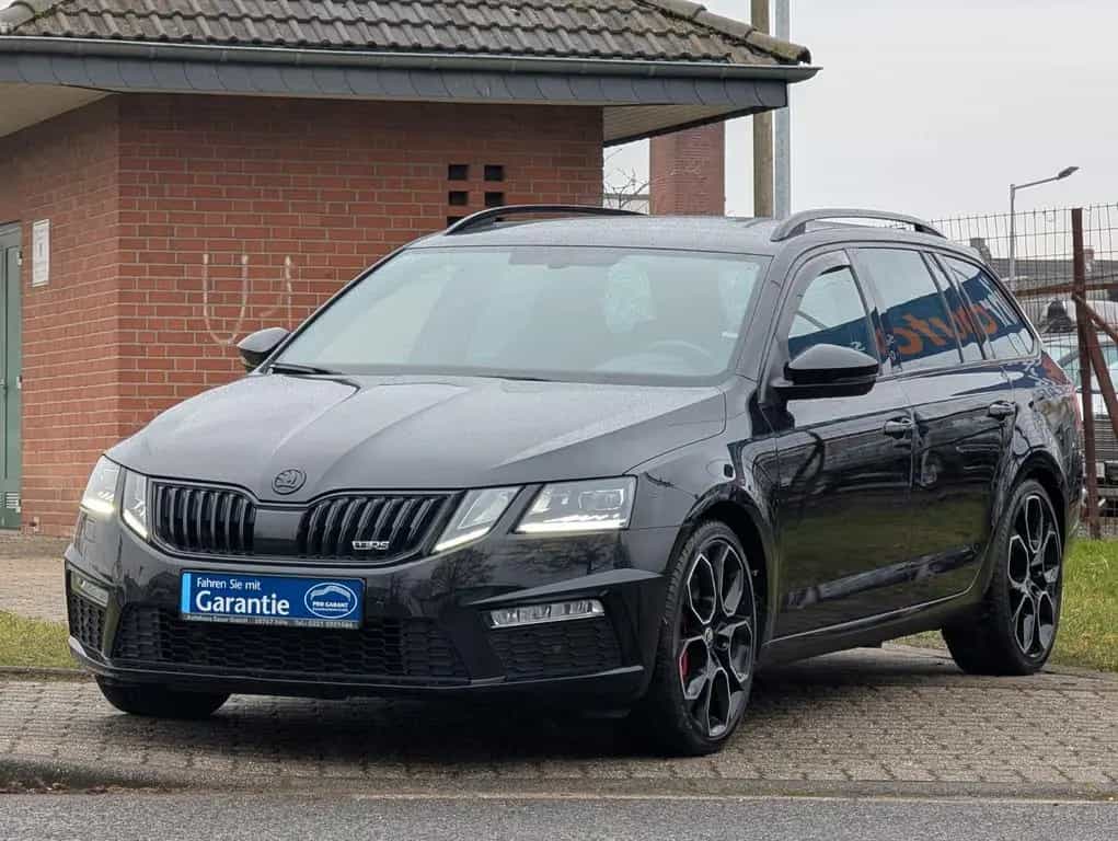 Skoda Octavia Combi RS 245*1-HAND*PDC*TEMPOMAT*XENON ! 03/2019-photo-2