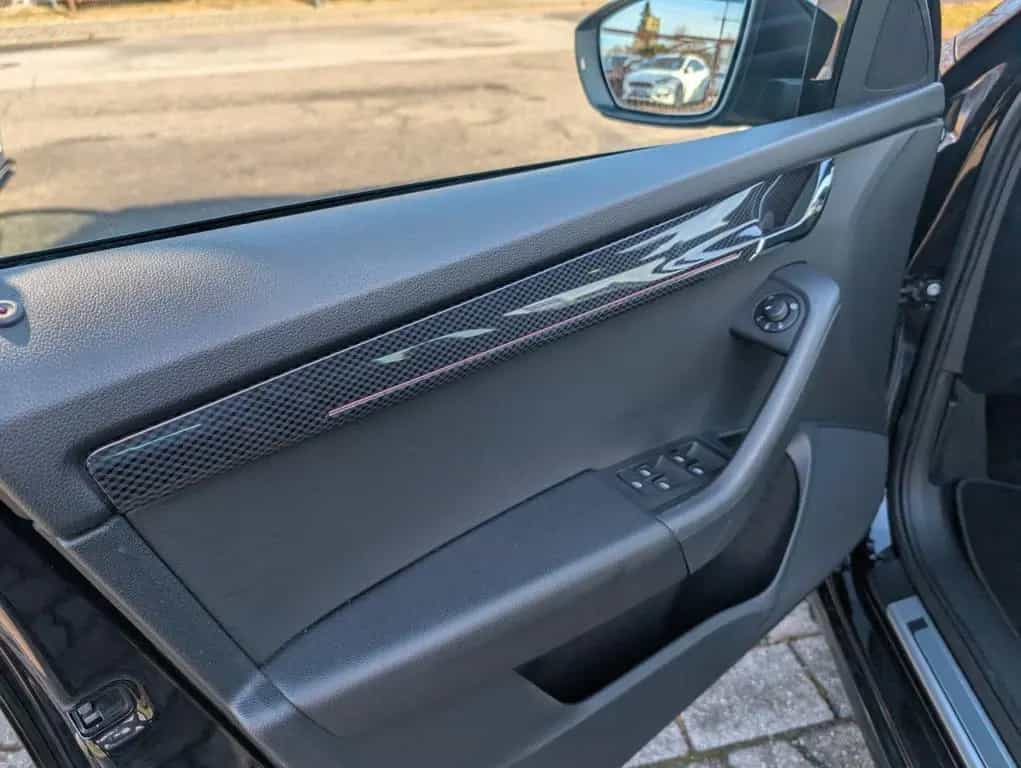 Skoda Octavia Combi RS 245*1-HAND*PDC*TEMPOMAT*XENON ! 03/2019-photo-29