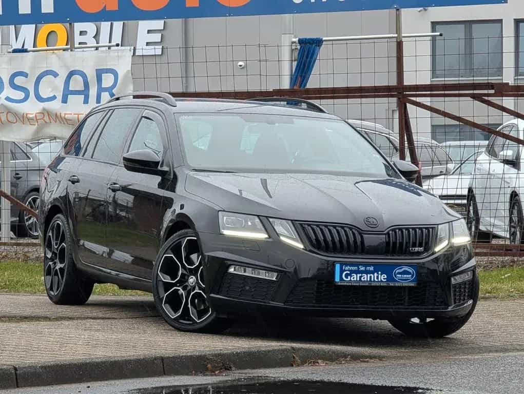 Skoda Octavia Combi RS 245*1-HAND*PDC*TEMPOMAT*XENON ! 03/2019-photo-3