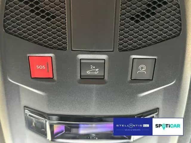 Alfa Romeo Junior 1.2 VGT Mild Hybrid Spe ciale 10/2025-photo-17