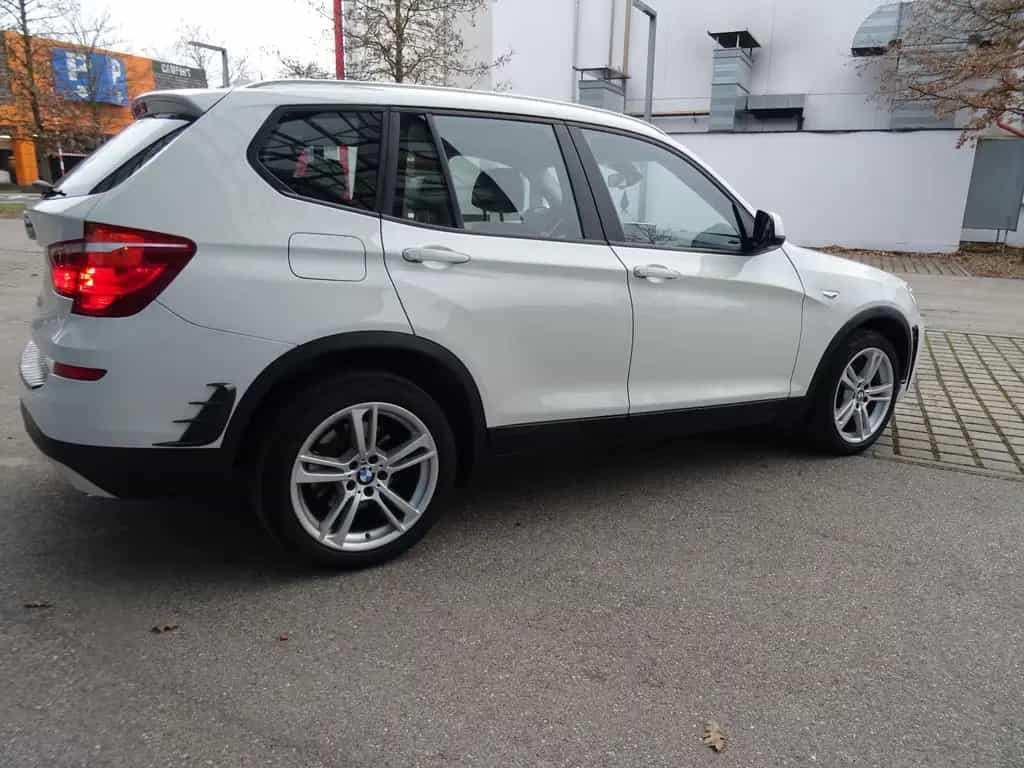 BMW X3 xDrive 30 d Advantage-Head-Up-Automatik 06/2018-photo-28