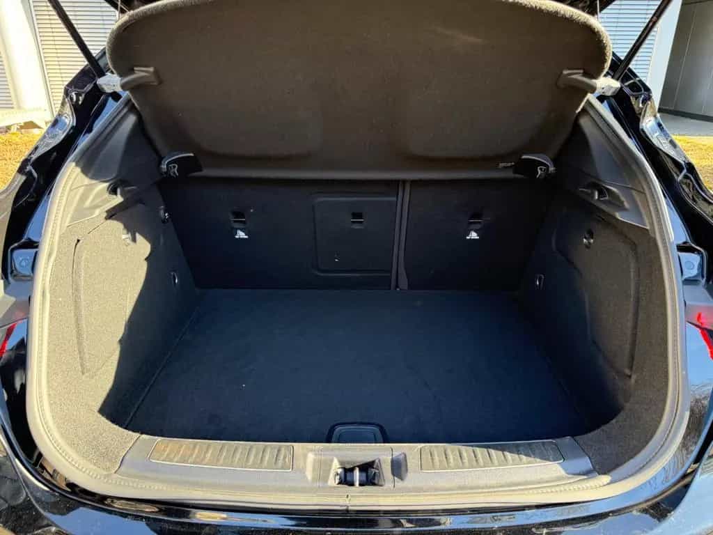 Infiniti Q30 1.5 d Premium*Automatik*Bi-Xenon*Navi*PDC* 06/2016-photo-23