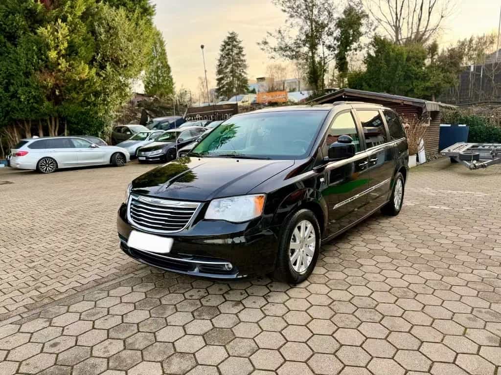 Chrysler Grand Voyager 3.6i Gas 7Sitz Town&Country 01/2015-photo-0