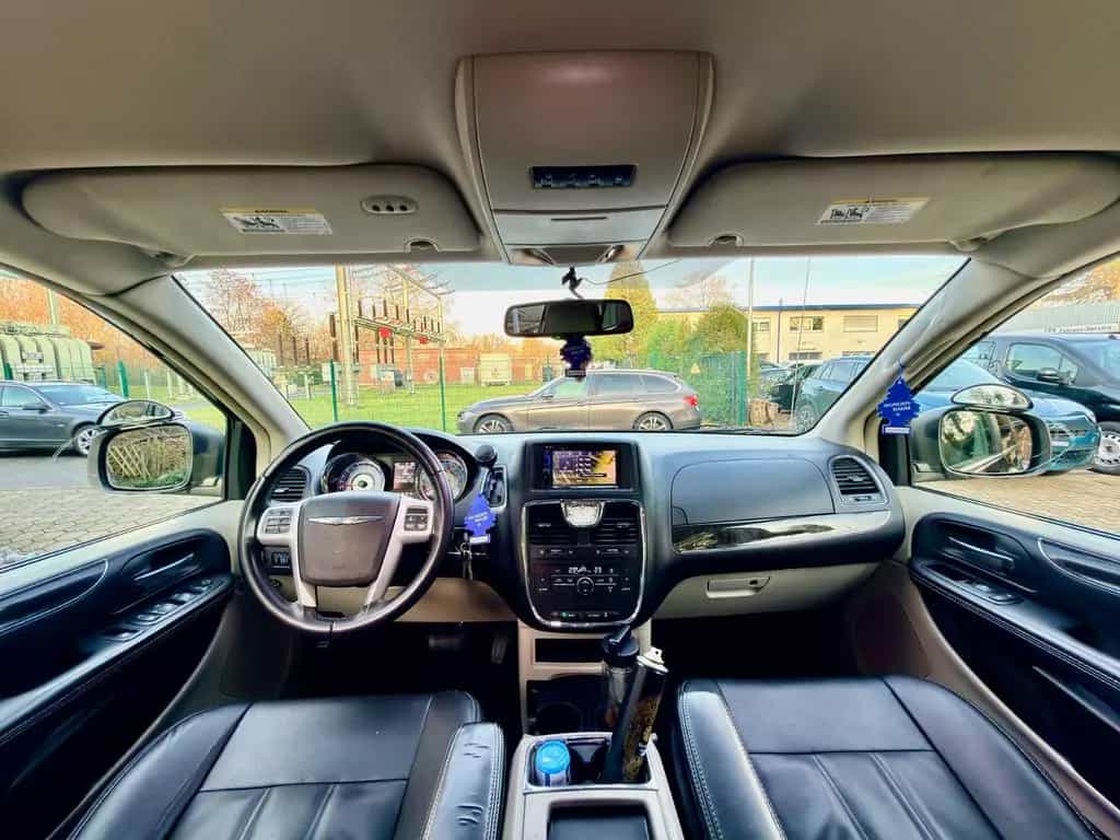 Chrysler Grand Voyager 3.6i Gas 7Sitz Town&Country 01/2015-photo-12