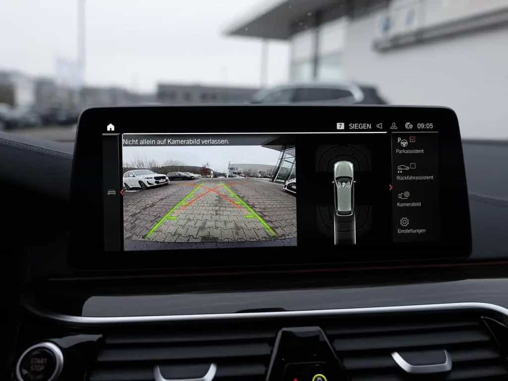 BMW 5 Series 520d Touring xDrive Luxury Line FACEL. HUD LED 12/2022-photo-19