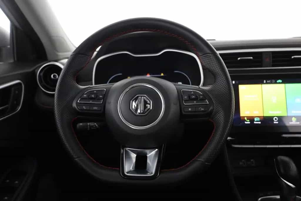 MG ZS 1.0 T-GDI Luxury Aut. LED Navi 360° 05/2024-photo-12