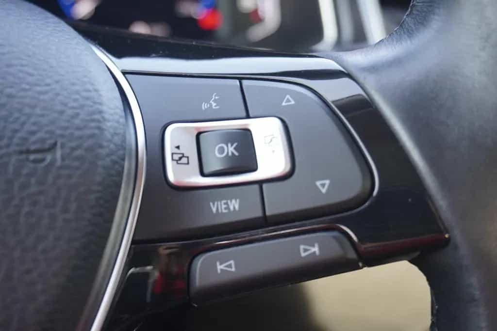 Volkswagen T-Roc 1.5 TSI Sport LED Klimaaut. el. Heckklappe 06/2020-photo-16