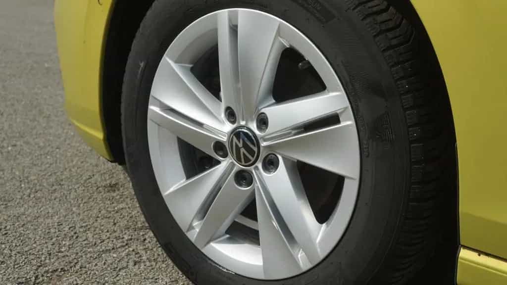 Volkswagen Golf VIII 1.5 TSI Life LED Navi Sitzheizung USB 07/2020-photo-30