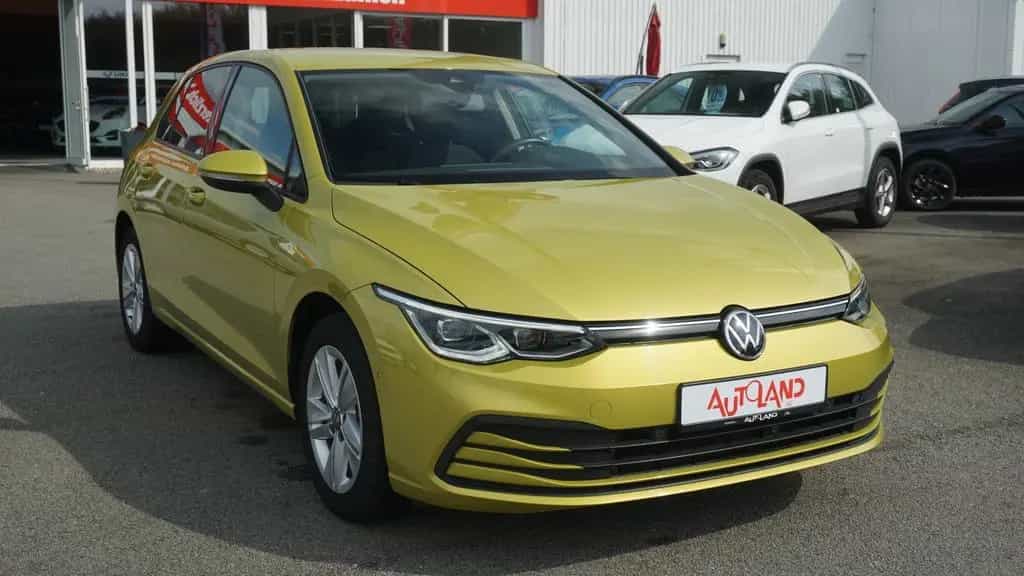 Volkswagen Golf VIII 1.5 TSI Life LED Navi Sitzheizung USB 07/2020-photo-7