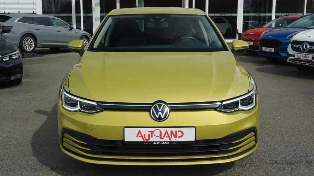 Volkswagen Golf VIII 1.5 TSI Life LED Navi Sitzheizung USB 07/2020-photo-8