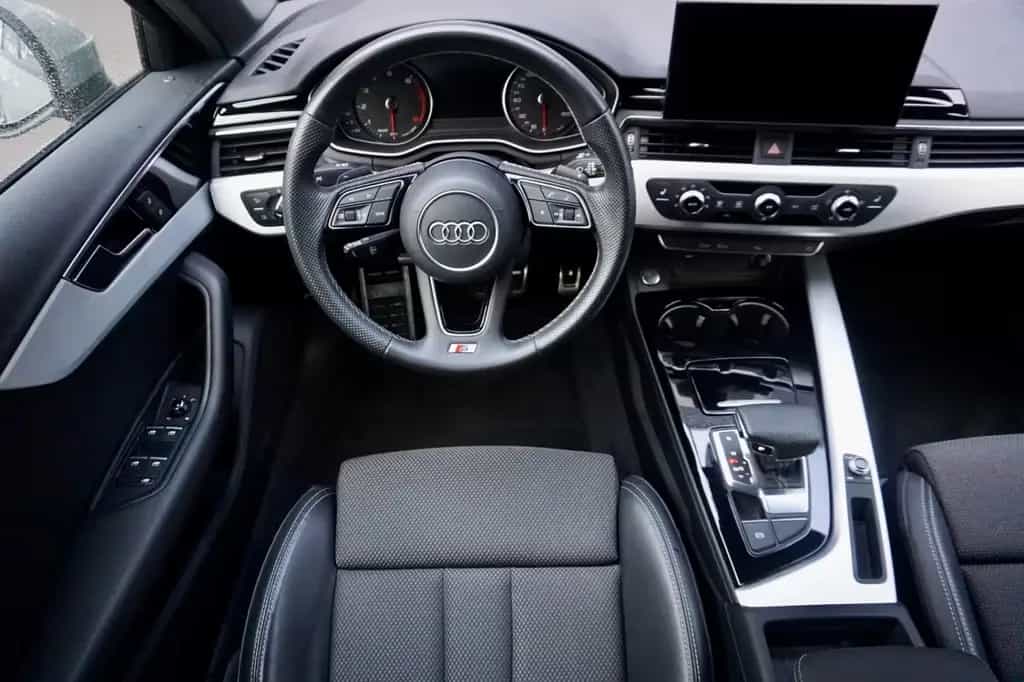 Audi A4 Avant 35 TFSI S line/ Navi Plus/ LED/ DAB 09/2020-photo-11