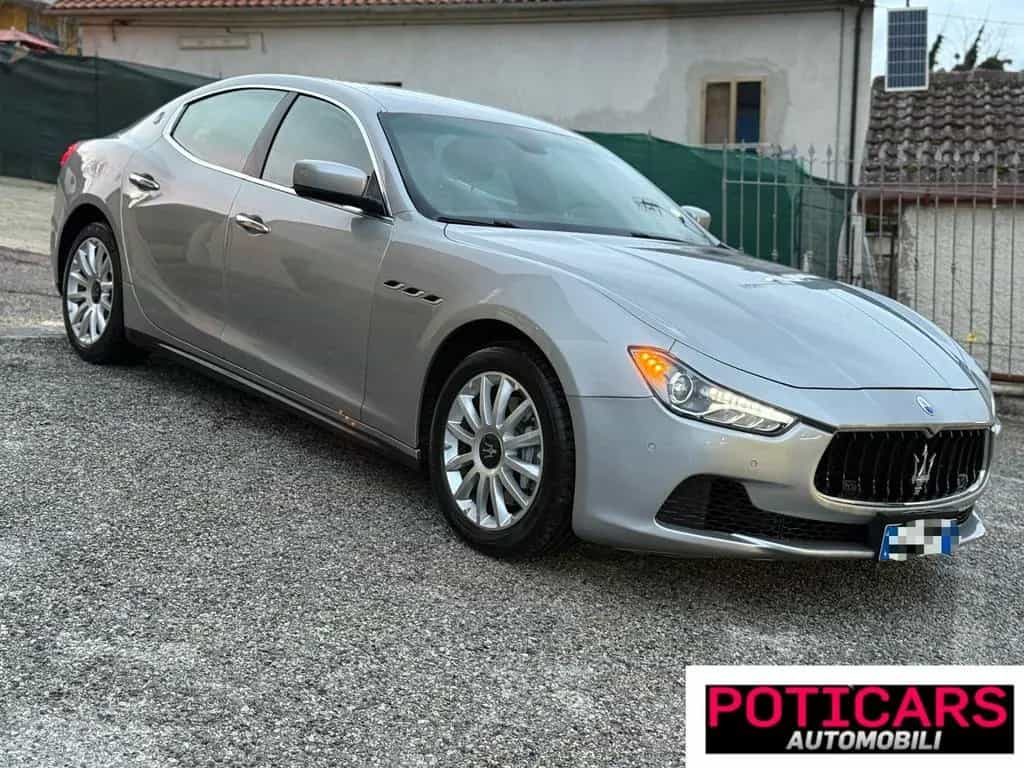 Maserati Ghibli V6 Diesel 03/2014-photo-7