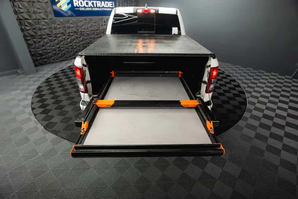 Dodge RAM 5.7 V8 HEMI 4x4 LPG Offroad  Night-Paket 08/2022-photo-16