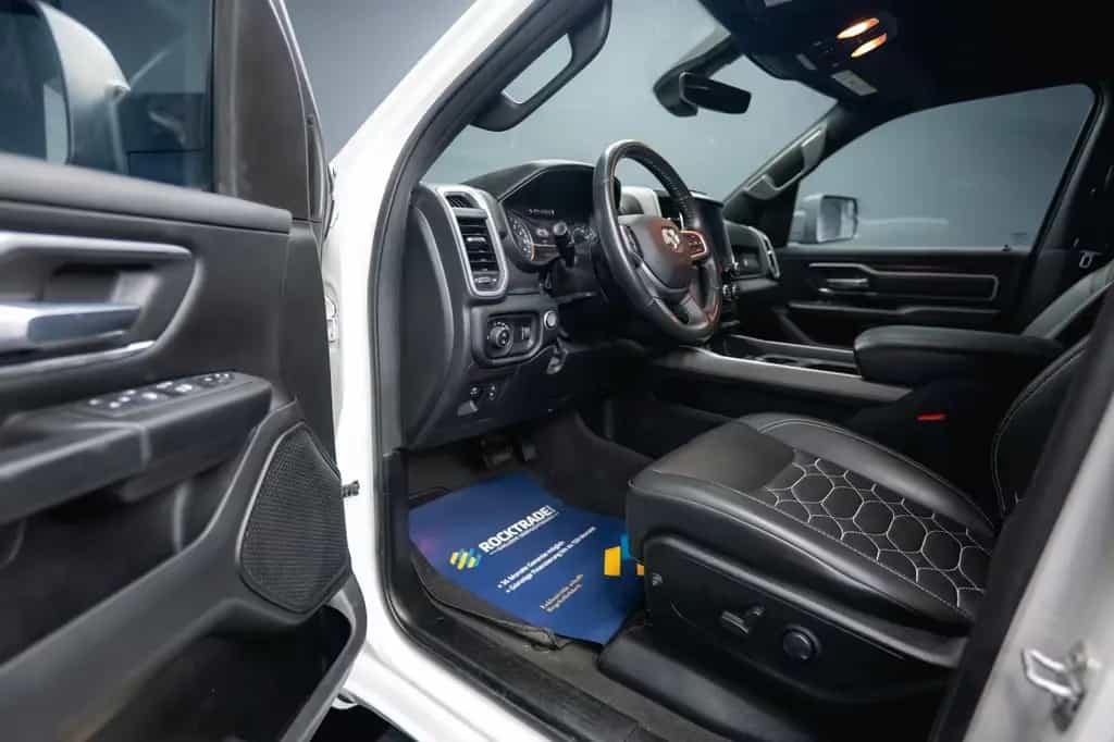 Dodge RAM 5.7 V8 HEMI 4x4 LPG Offroad  Night-Paket 08/2022-photo-29