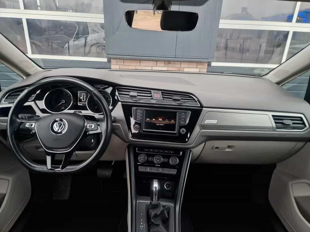 Volkswagen Touran 1.4 *TÜV Neu/Scheckh./AHK/DSG/Navi/ACC* 11/2015-photo-14