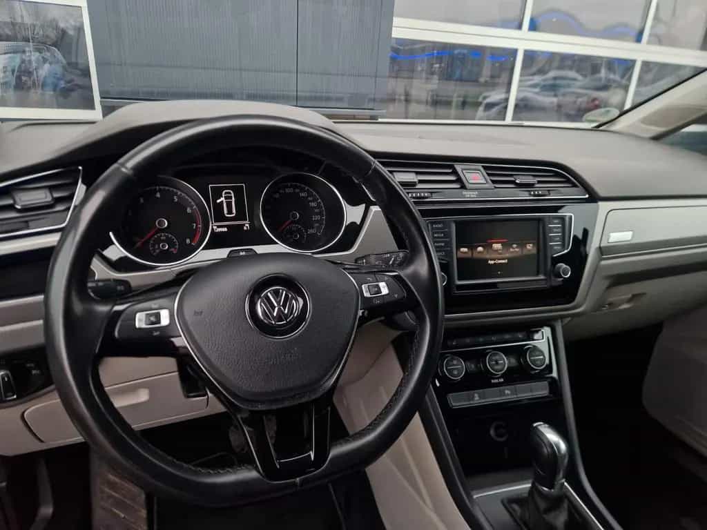 Volkswagen Touran 1.4 *TÜV Neu/Scheckh./AHK/DSG/Navi/ACC* 11/2015-photo-16