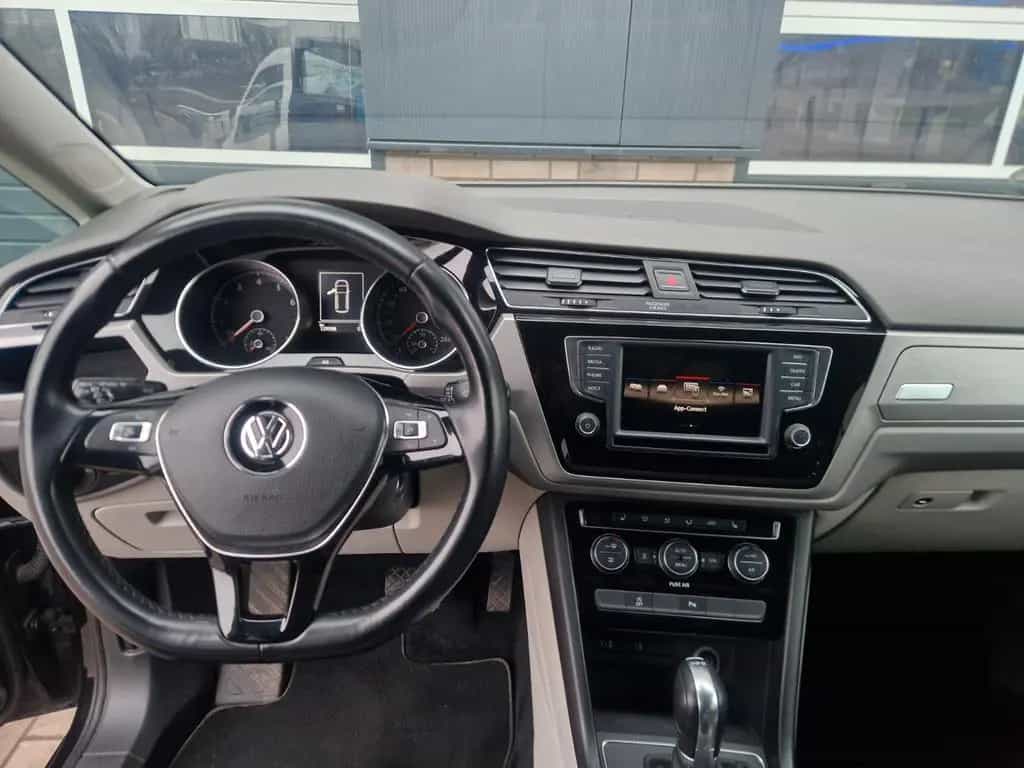 Volkswagen Touran 1.4 *TÜV Neu/Scheckh./AHK/DSG/Navi/ACC* 11/2015-photo-18