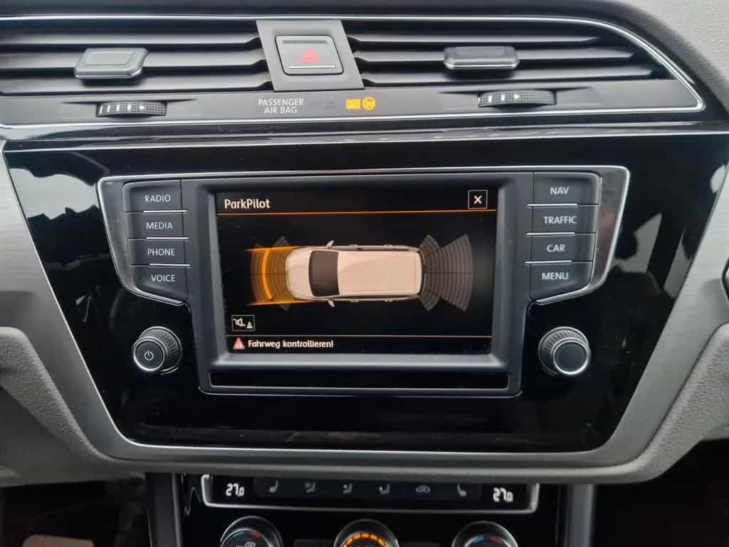 Volkswagen Touran 1.4 *TÜV Neu/Scheckh./AHK/DSG/Navi/ACC* 11/2015-photo-22