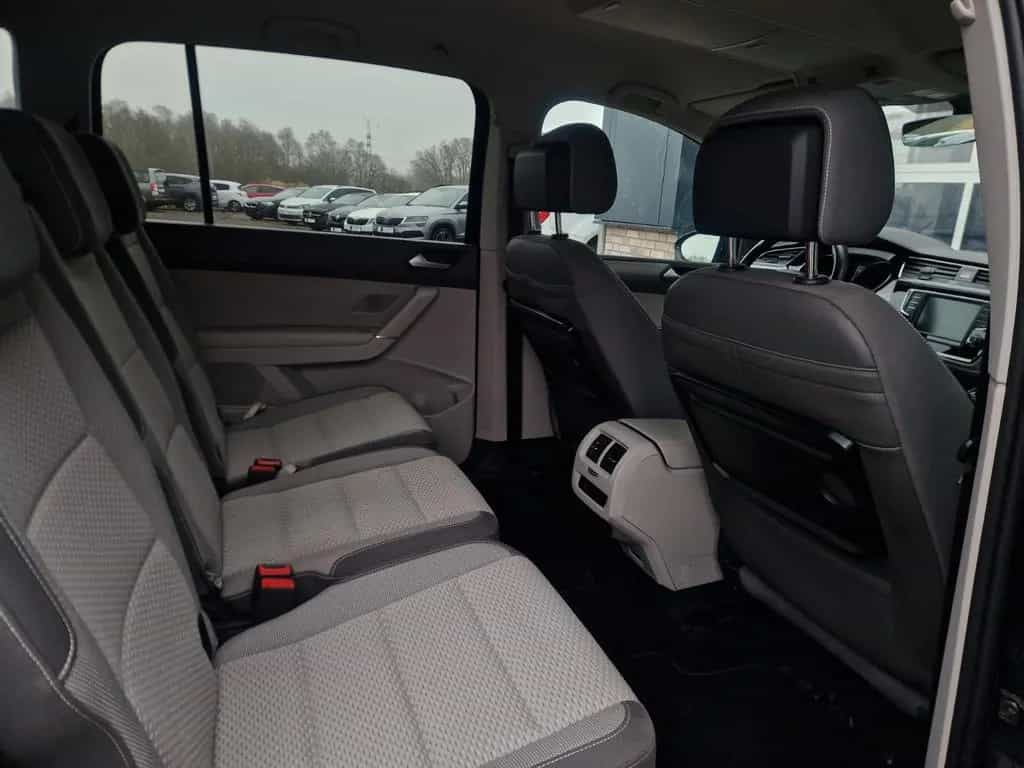 Volkswagen Touran 1.4 *TÜV Neu/Scheckh./AHK/DSG/Navi/ACC* 11/2015-photo-33