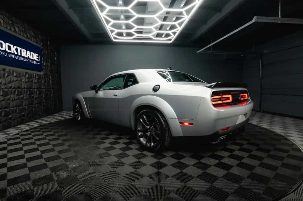 Dodge Challenger 5.7 V8 R/T+ SRT WIDE BODY *LED*3tkm* 06/2024-photo-17