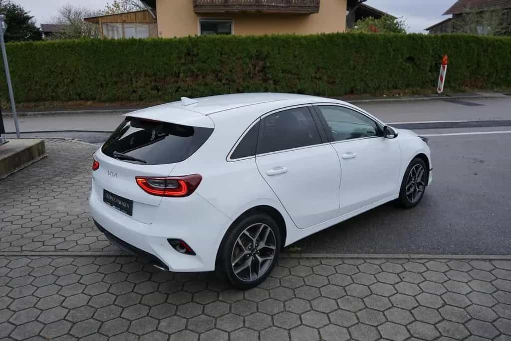 Kia Ceed 1.5 TGDI TEAM SPIRIT *LED*NAVI*KAMERA* 04/2022-photo-16