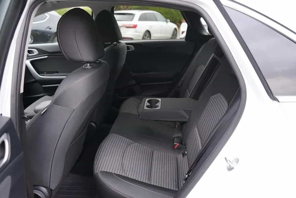 Kia Ceed 1.5 TGDI TEAM SPIRIT *LED*NAVI*KAMERA* 04/2022-photo-6