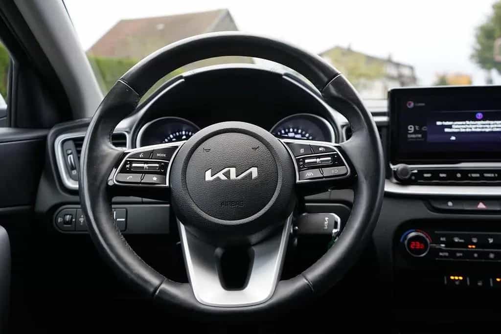 Kia Ceed 1.5 TGDI TEAM SPIRIT *LED*NAVI*KAMERA* 04/2022-photo-7