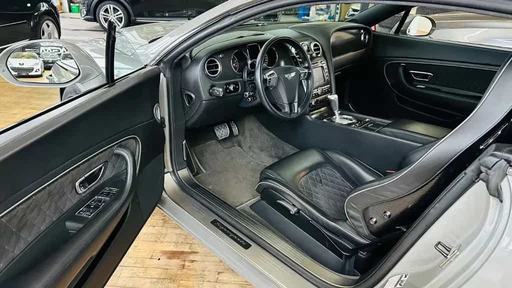 Bentley Continental Supersports 6.0 4x4 Autom. 07/2010-photo-11