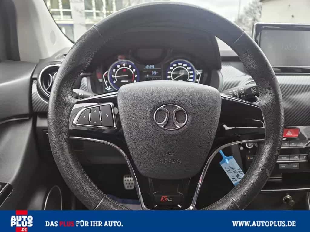 BAIC Senova X25 Comfort PDC+KLIMA+AHK+MF-LENKR+HU NEU 05/2019-photo-17