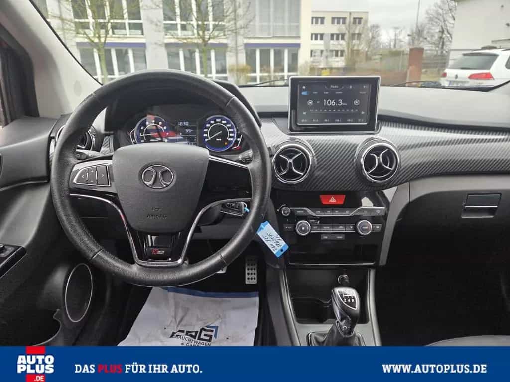 BAIC Senova X25 Comfort PDC+KLIMA+AHK+MF-LENKR+HU NEU 05/2019-photo-19