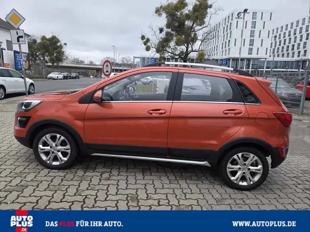 BAIC Senova X25 Comfort PDC+KLIMA+AHK+MF-LENKR+HU NEU 05/2019-photo-2